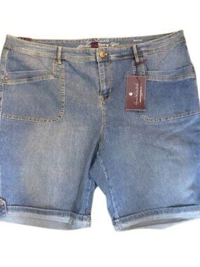 Gloria Vanderbilt NWT Bermuda all around slimming effect size 18W jean short